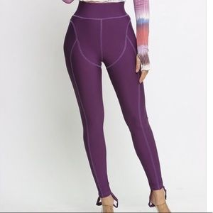 Purple leggings